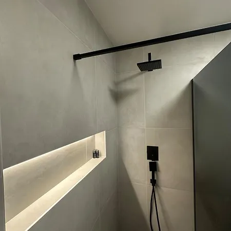 Apartman Metronom Elegance Centre *
