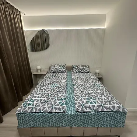 Διαμέρισμα Metronom Elegance Centre *