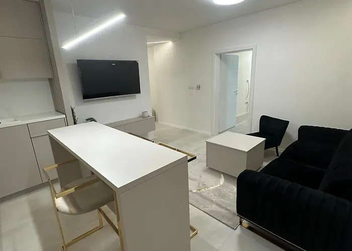 Metronom Elegance Centre Apartment